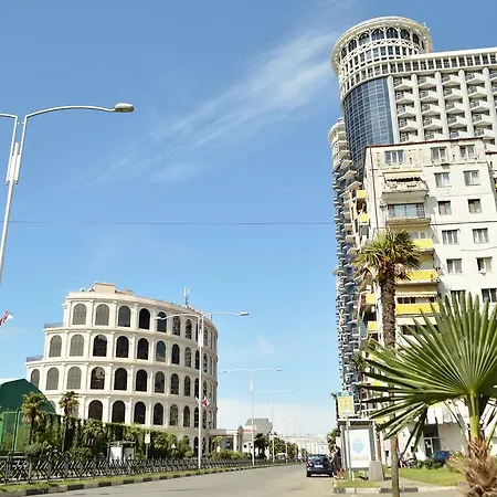 Apartment Amest باتومي المظهر الخارجي الصورة