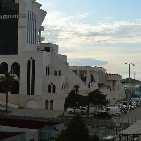 Apartment Amest باتومي المظهر الخارجي الصورة